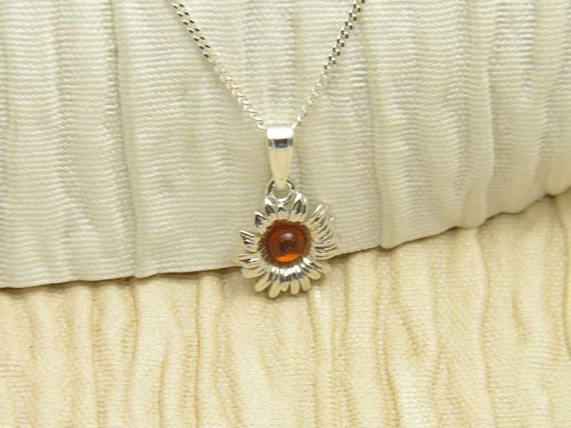 Amber Daisy Necklace