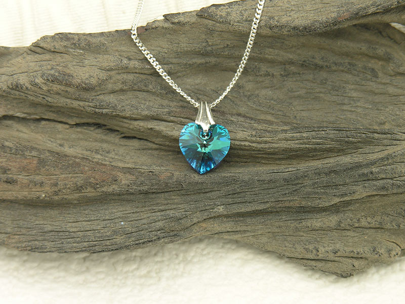 Bermuda Heart Necklace Small
