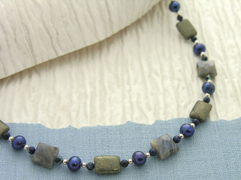 Blue Sea Shimmer Necklace - Closeup