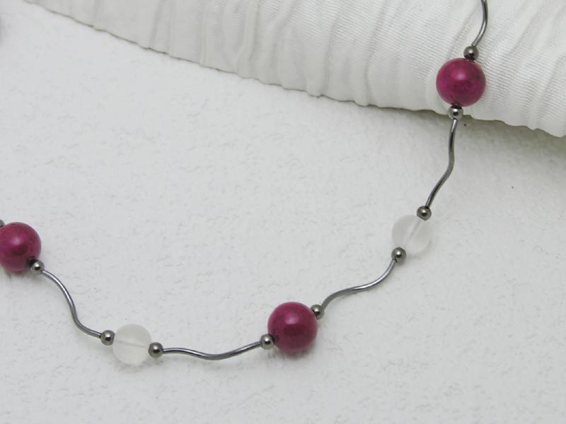 Cerise Ripple Necklace