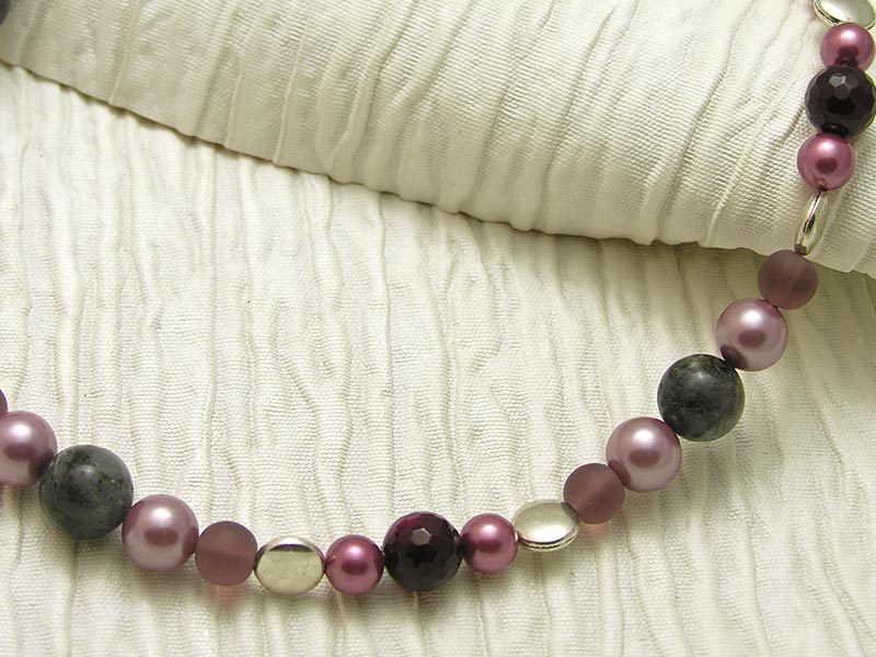 Musk Rose Necklace