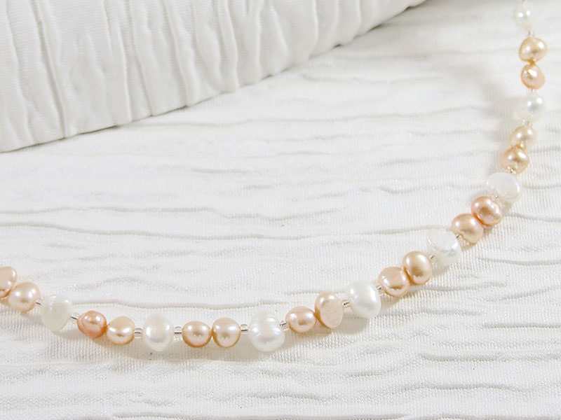 Peaches Cream Pearl Necklace