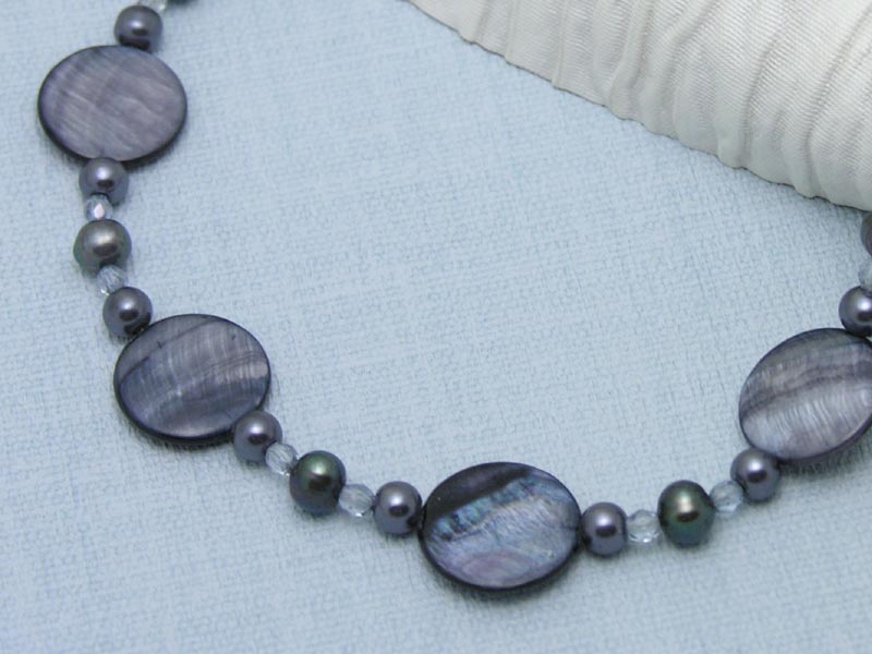 Smooth Reflections Necklace