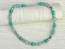 Amazon Pool Necklace 