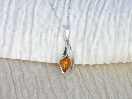Amber Calla Lily Necklace