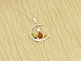 Amber Cat Necklace