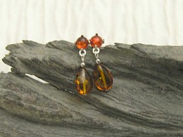 Amber Drop Stud Earrings 