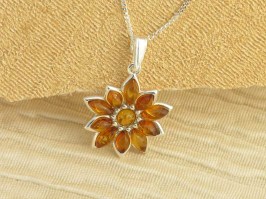 Amber Flower Necklace