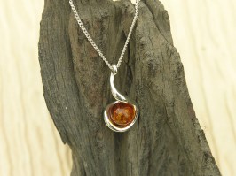 Amber Round Drop Necklace