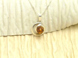 Amber Round Swirl Necklace