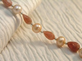 Champagne Cocktail Necklace