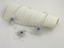Daisy Chain Blue Chalcedony Necklace