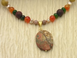 Desert Haze Necklace Close up