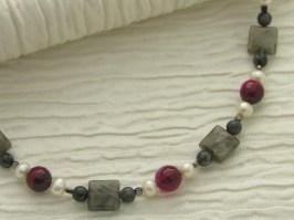 Fuchsia Dream Necklace