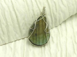 Labradorite Pear Pendant