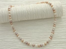 Lustrous Necklace