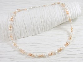 Peaches Cream Pearl Necklace