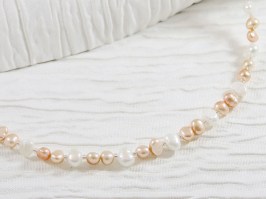 Peaches Cream Pearl Necklace