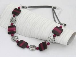 Raspberry Diva Necklace