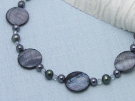 Smooth Reflections Necklace