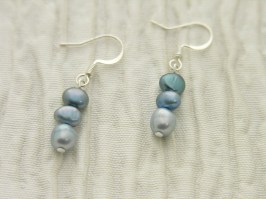 River of Pearls Earrings