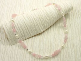 Rose Blush Necklace 