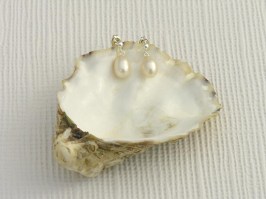 White Pearl Drop Earrings 